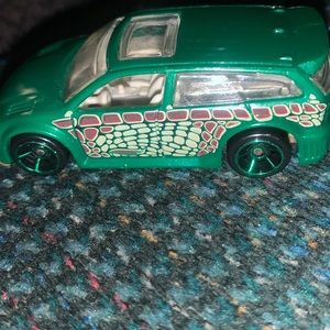 HOTWHEELS! 2002 Mattel AUDACIOUS